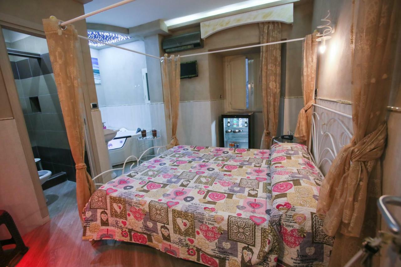 伊尼亚膳食公寓酒店 那不勒斯 外观 照片
